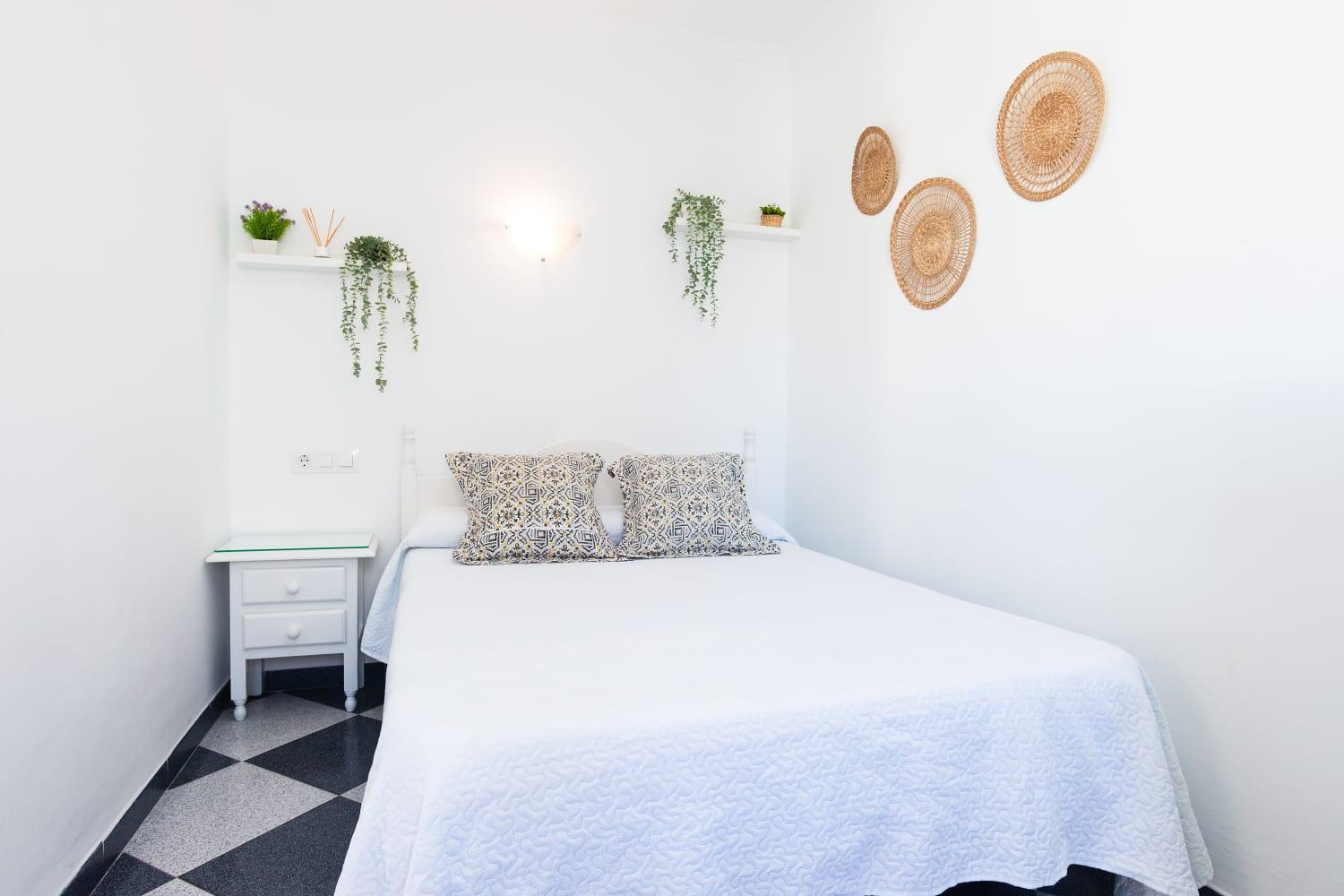 Hostal Restaurante La Giralda Рота Экстерьер фото